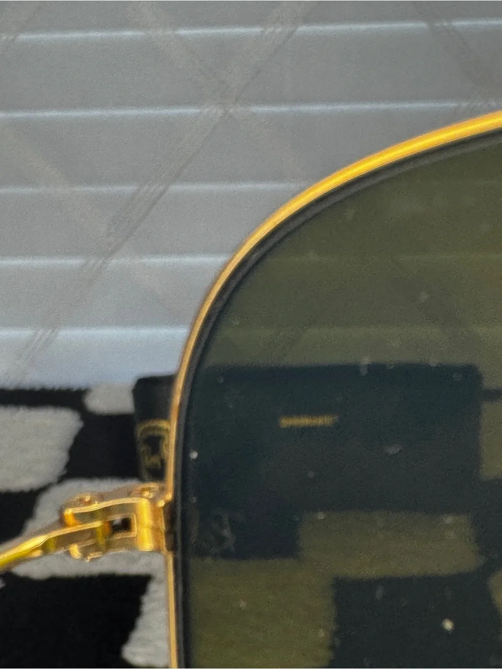 Ray-Ban Classic Gold Aviator Blue Flash Mirror Sunglasses RB3025